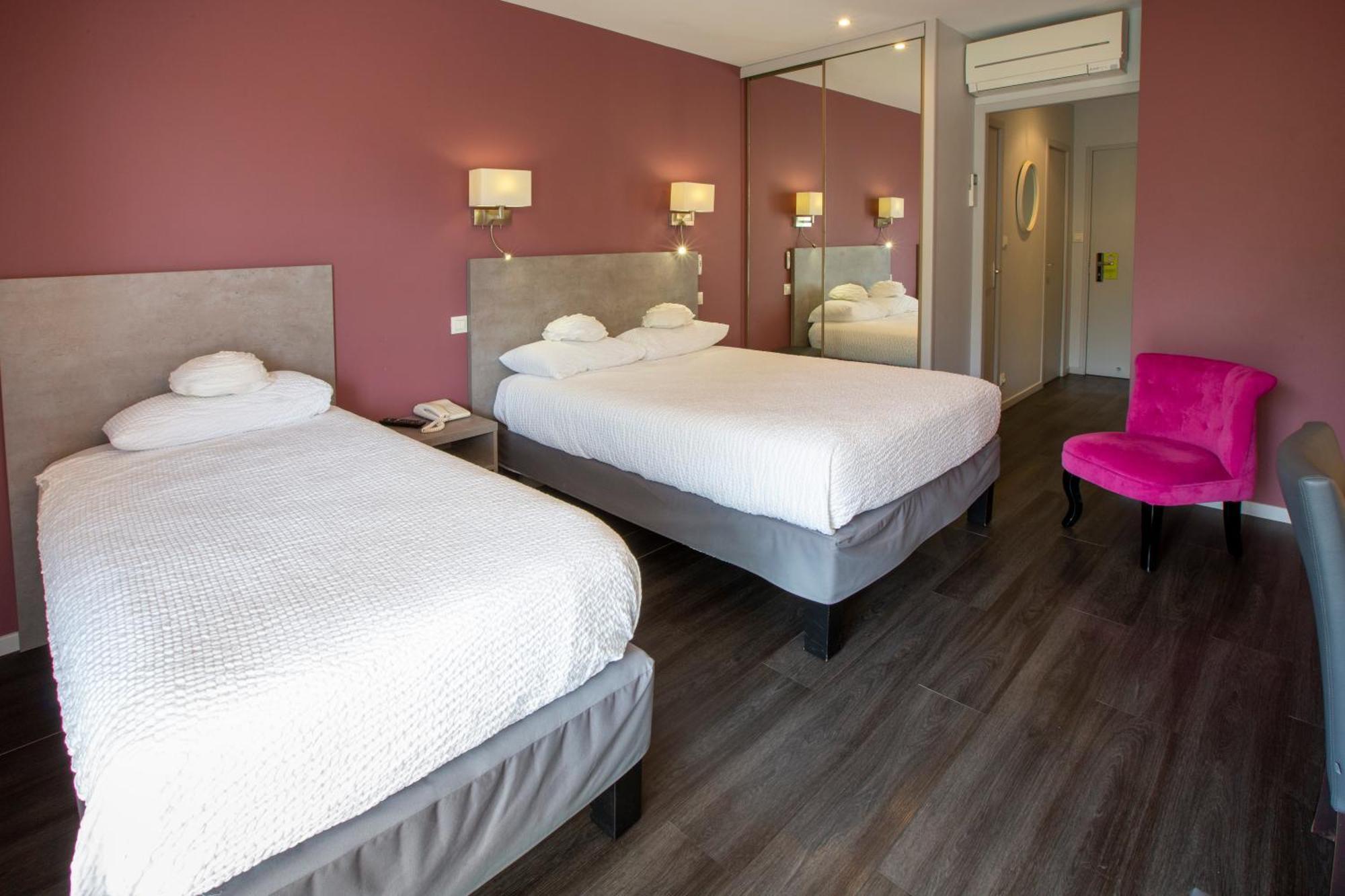 Logis Hotel - Restaurant - Spa - Le Relais De Farrou Вильфранш-де-Руэрг Экстерьер фото
