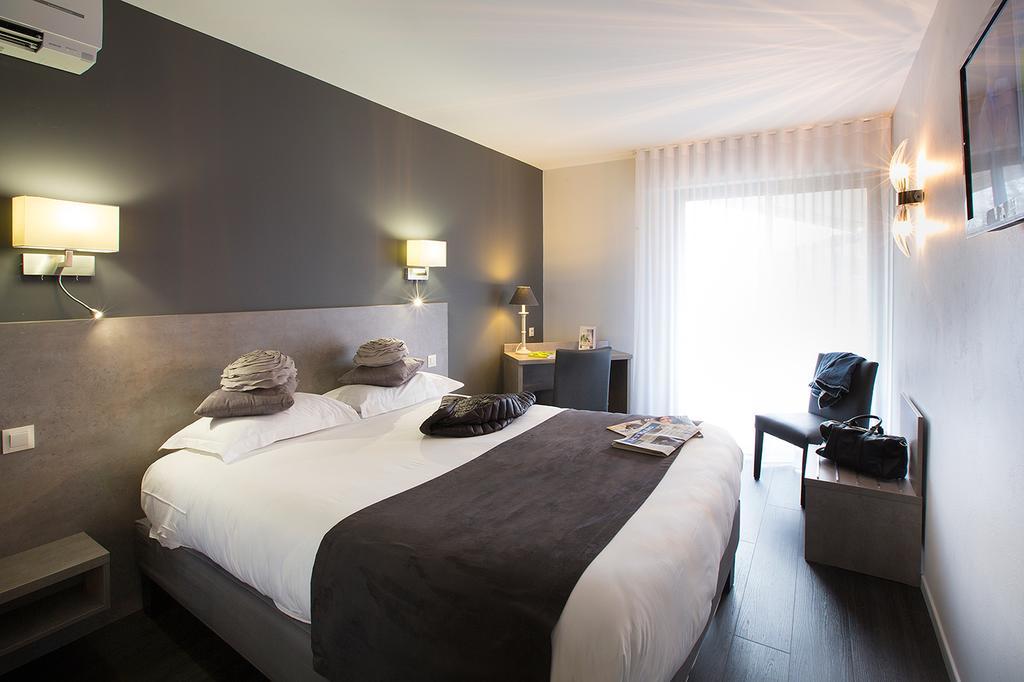 Logis Hotel - Restaurant - Spa - Le Relais De Farrou Вильфранш-де-Руэрг Экстерьер фото