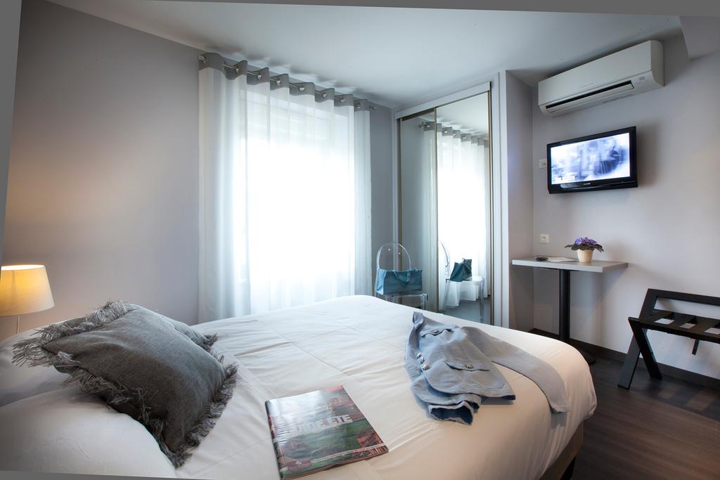 Logis Hotel - Restaurant - Spa - Le Relais De Farrou Вильфранш-де-Руэрг Экстерьер фото
