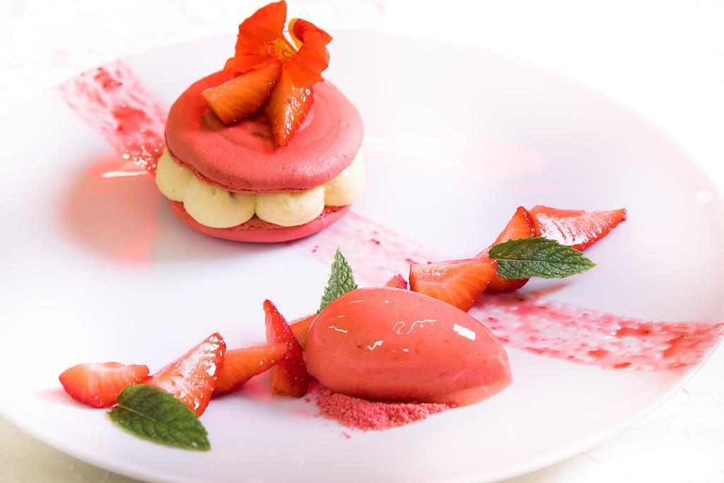Logis Hotel - Restaurant - Spa - Le Relais De Farrou Вильфранш-де-Руэрг Экстерьер фото